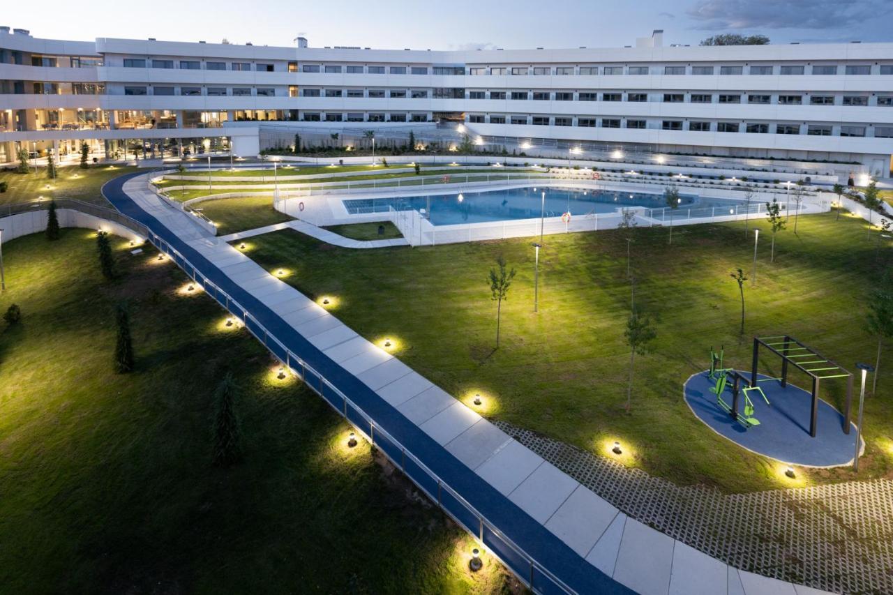 Student Experience Madrid Pozuelo - Luxury Hostel Pozuelo de Alarcón Zewnętrze zdjęcie