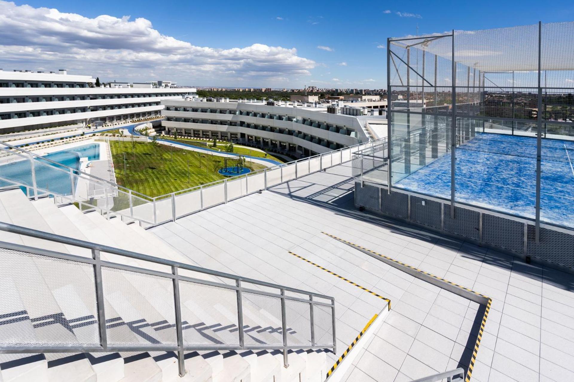 Student Experience Madrid Pozuelo - Luxury Hostel Pozuelo de Alarcón Zewnętrze zdjęcie