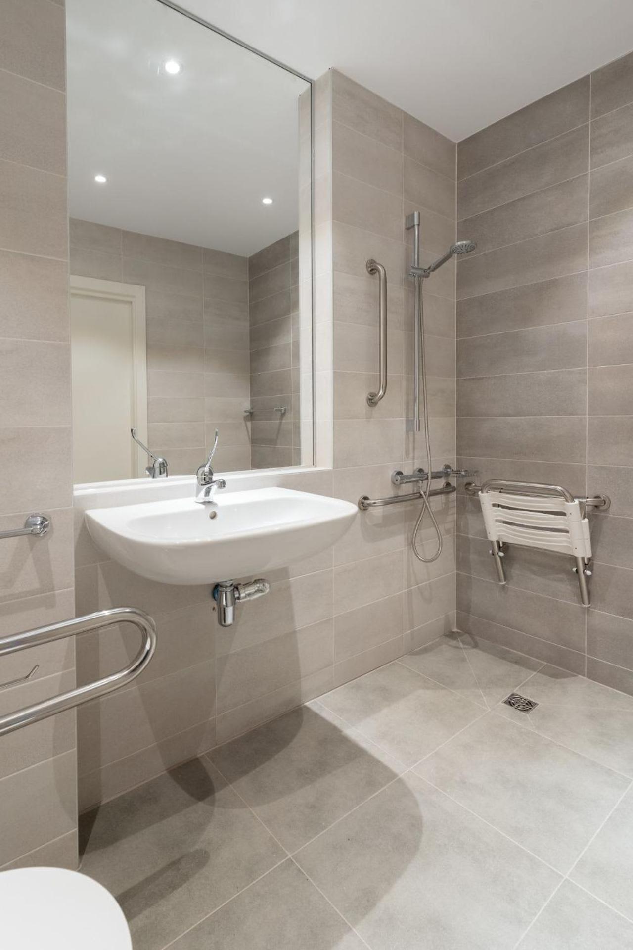 Student Experience Madrid Pozuelo - Luxury Hostel Pozuelo de Alarcón Zewnętrze zdjęcie